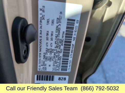 Used 2019 Toyota Tacoma TRD Off-Road image 22