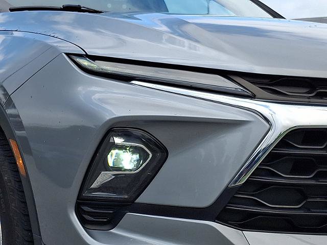 Certified 2023 Chevrolet Blazer LT w/ Driver Confidence Package AWD/4WD image 9
