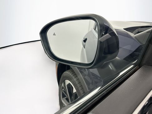 Used 2024 Mitsubishi Outlander SE FWD image 16