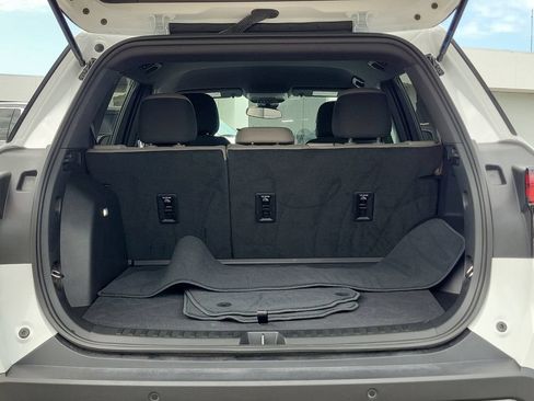 Used 2025 GMC Terrain Elevation FWD image 10
