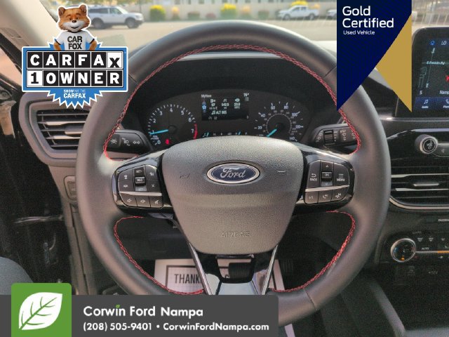 Used 2022 Ford Escape SEL w/ SEL Stealth AWD Package image 16