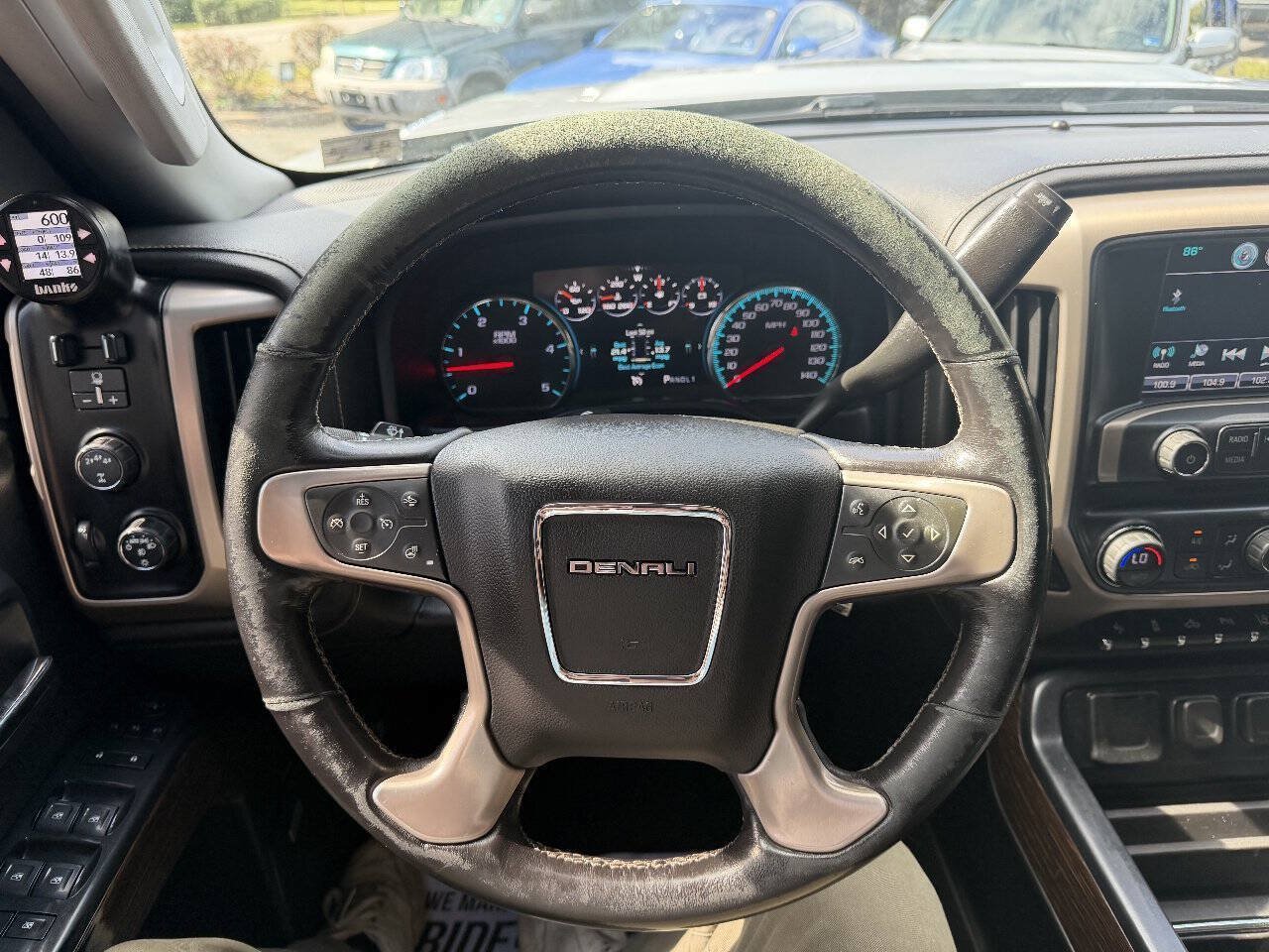 Used 2018 GMC Sierra 2500 Denali w/ Duramax Plus Package AWD/4WD image 12