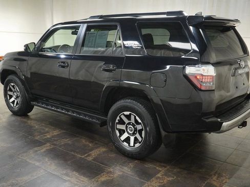 Used 2019 Toyota 4Runner TRD Off-Road Premium image 7