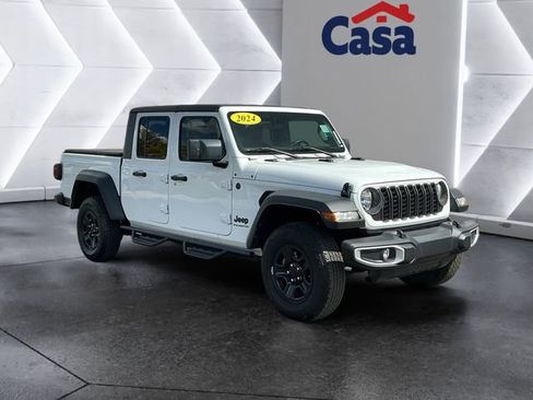 Used 2024 Jeep Gladiator Sport image 1