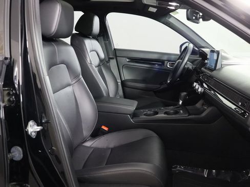 Used 2023 Honda Civic Sport Touring image 11