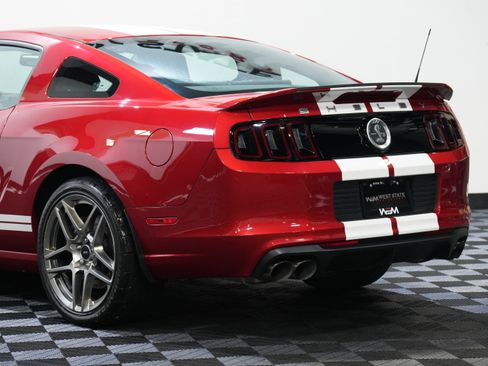 Used 2013 Ford Mustang Shelby GT500 w/ Electronics Pkg image 15