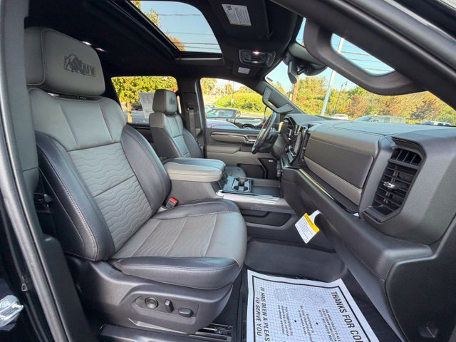 Certified 2024 Chevrolet Silverado 2500 ZR2 w/ ZR2 Bison Edition AWD/4WD image 40