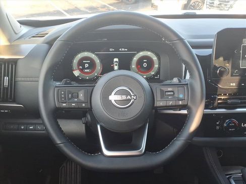 New 2025 Nissan Pathfinder Platinum w/ Cargo Package image 12