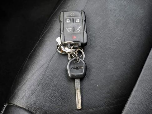 Used 2019 Chevrolet Suburban LT image 69