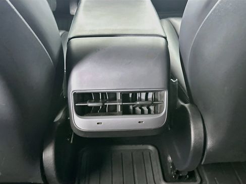 Used 2023 Tesla Model 3 Standard Range RWD image 27