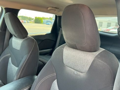 Used 2018 Jeep Cherokee Latitude w/ Altitude Package AWD/4WD image 25