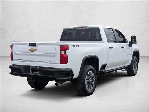 Certified 2023 Chevrolet Silverado 2500 Custom w/ Custom Convenience Package image 5