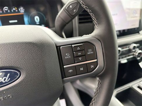 New 2025 Ford F150 XLT w/ Equipment Group 301A Standard image 17