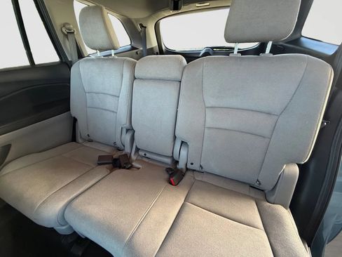 Used 2020 Honda Pilot EX image 15