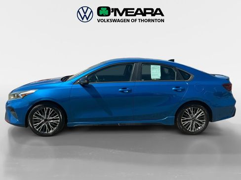 Used 2023 Kia Forte GT-Line w/ GT-Line Technology Package FWD image 2