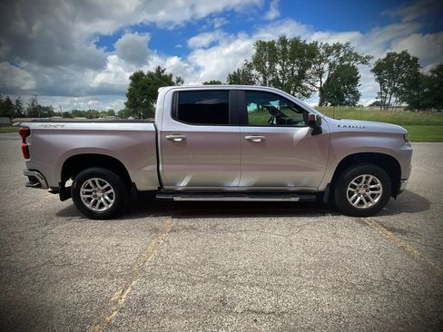 Used 2019 Chevrolet Silverado 1500 LT w/ All-Star Edition AWD/4WD image 6