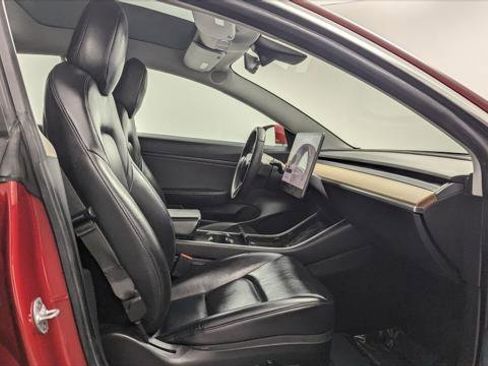 Used 2020 Tesla Model 3 Performance image 18