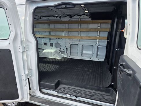 Used 2023 Ford Transit 250 Low Roof w/ Exterior Upgrade Package RWD image 20