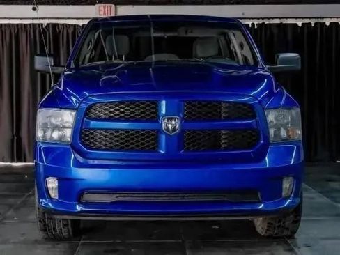 Used 2019 RAM 1500 Express w/ Express Value Package AWD/4WD image 4