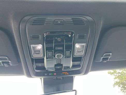 New 2026 Chevrolet Tahoe Premier image 33