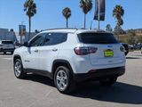 Certified 2024 Jeep Compass Latitude image 3