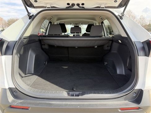 Certified 2024 Toyota RAV4 XLE image 29