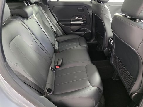 Certified 2025 Mercedes-Benz GLA 250 image 26