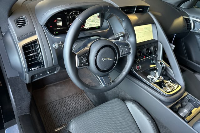 Used 2024 Jaguar F-TYPE R-Dynamic RWD image 13