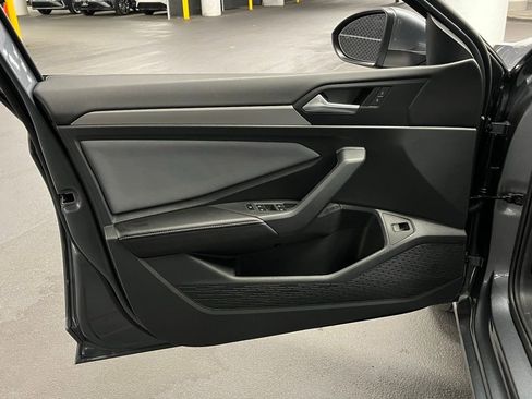 New 2026 Volkswagen Jetta SE image 18