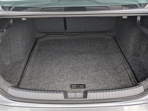 Used 2025 Volkswagen Jetta SE w/ Sunroof Package FWD image 54