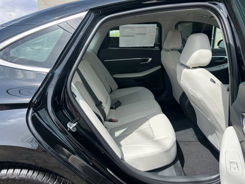 New 2026 Hyundai Sonata SEL FWD image 30