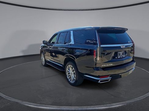 Used 2023 Cadillac Escalade Premium Luxury AWD/4WD image 9