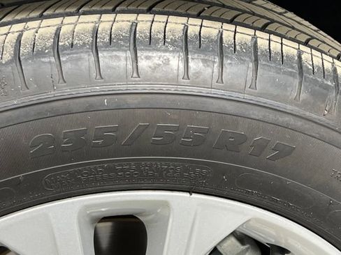 Used 2017 Ford Escape SE w/ Equipment Group 201A image 39