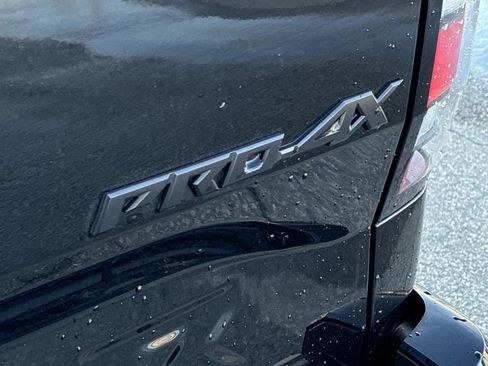 Certified 2023 Nissan Frontier PRO-4X w/ Pro Convenience Package image 12