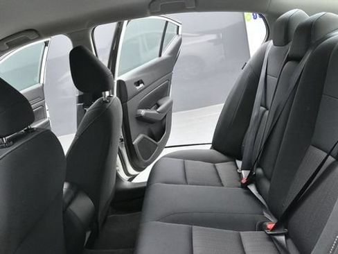 Used 2021 Nissan Altima 2.5 S FWD image 27