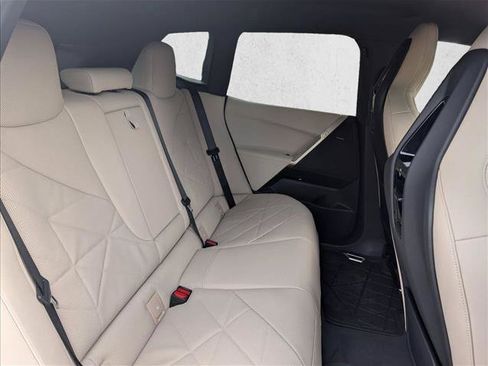 Used 2026 BMW iX xDrive45 AWD/4WD image 17