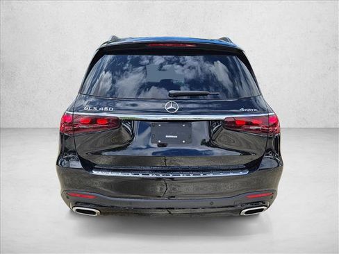 New 2026 Mercedes-Benz GLS 450 4MATIC image 8