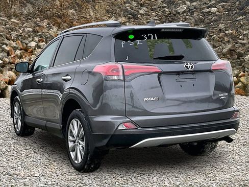 Used 2016 Toyota RAV4 Limited w/ Advanced Technology Package image 11