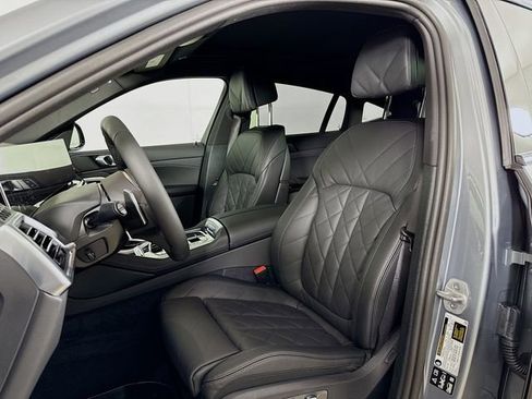 New 2026 BMW X6 xDrive40i w/ Climate Comfort Package image 22