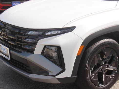 Used 2025 Hyundai Tucson SEL FWD image 3