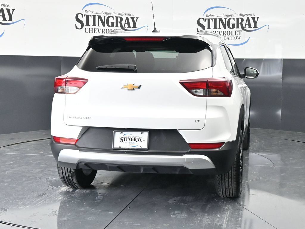Used 2025 Chevrolet TrailBlazer LT FWD image 8