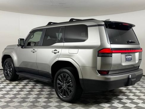 Certified 2025 Lexus GX 550 w/ Accessory Package (2T) AWD/4WD image 7