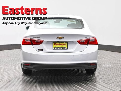Used 2024 Chevrolet Malibu LT FWD image 5