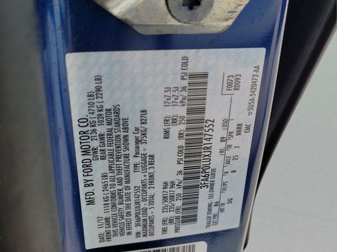 Used 2018 Ford Fusion SE FWD image 26