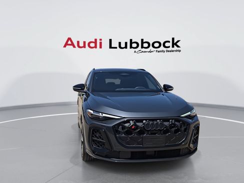 Used 2025 Audi SQ5 Premium Plus AWD/4WD image 2