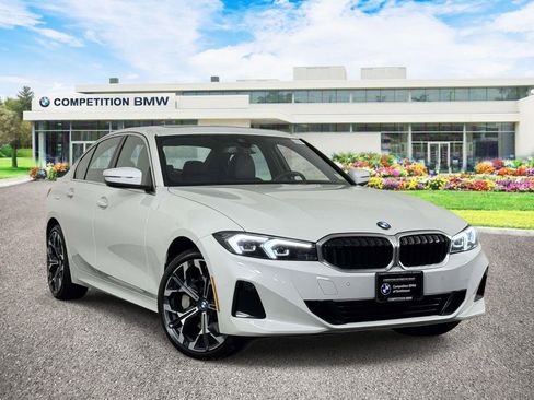 Used 2025 BMW 330i xDrive Sedan w/ Premium Package image 1