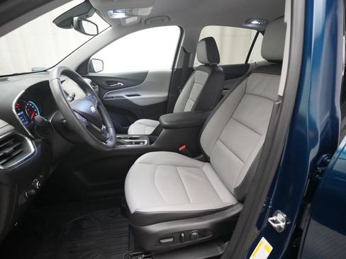 Used 2020 Chevrolet Equinox Premier w/ LPO, Floor Liner Package FWD image 7