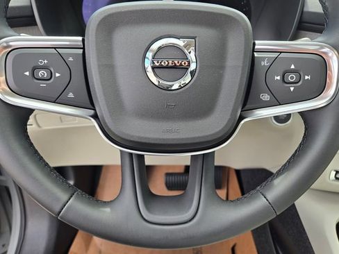 New 2026 Volvo XC40 B5 Plus w/ Climate Package AWD/4WD image 27