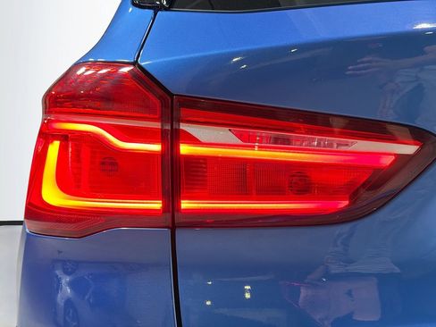 Used 2017 BMW X1 sDrive28i image 10