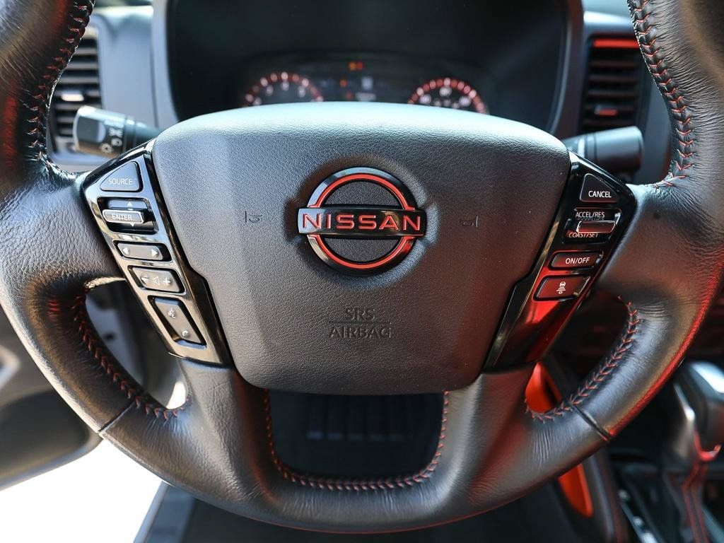 Used 2023 Nissan Frontier PRO-4X w/ Technology Package AWD/4WD image 16